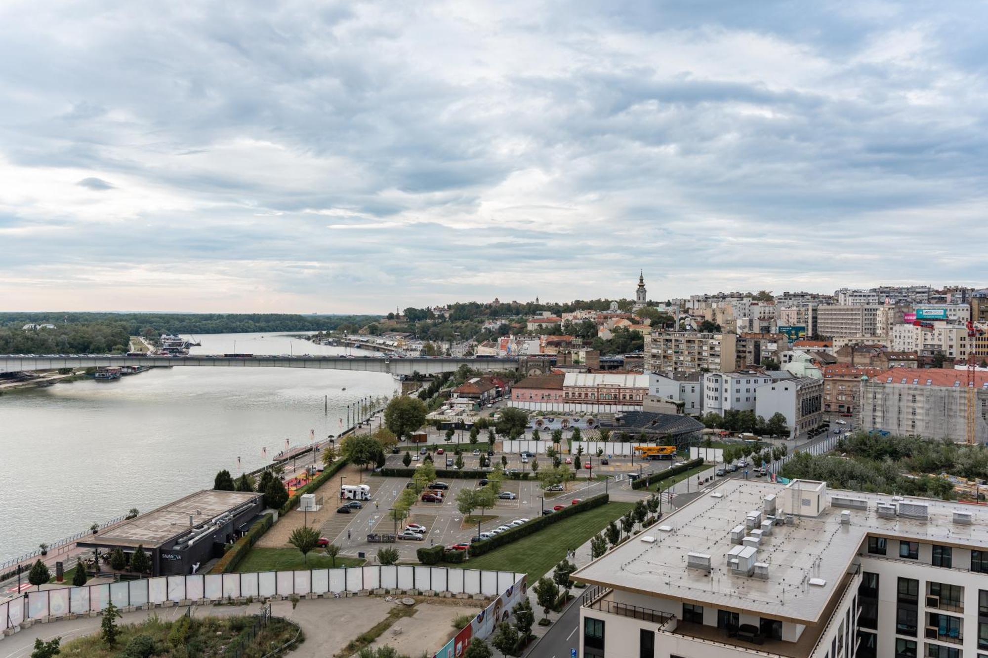 Апартаменты Sinfonia Lux Белград Экстерьер фото